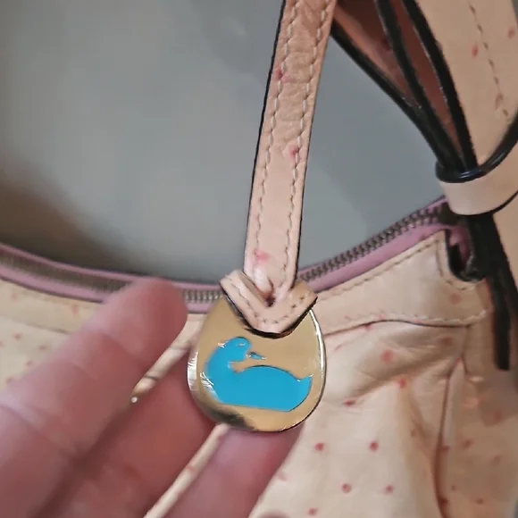 Dooney & Bourke Blush Pink Ostrich Leather Vintage Shoulder Bag - Picture 5 of 16